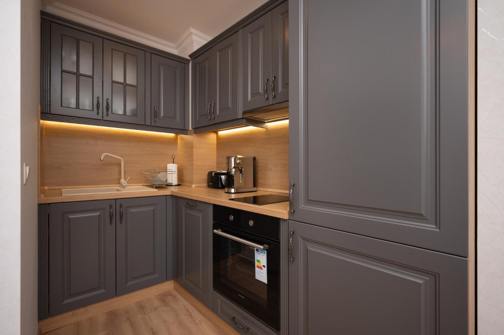 Prestige Central Apartments Varna Bagian luar foto